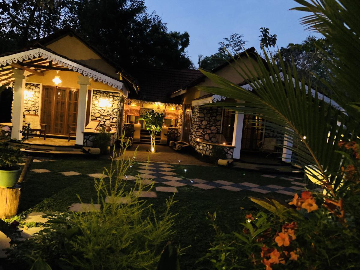 Plumeria Luxury Villas Uda Walawe Extérieur photo