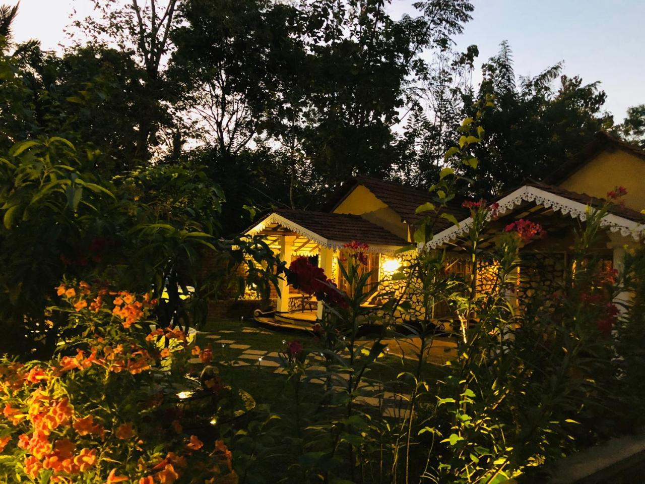 Plumeria Luxury Villas Uda Walawe Extérieur photo