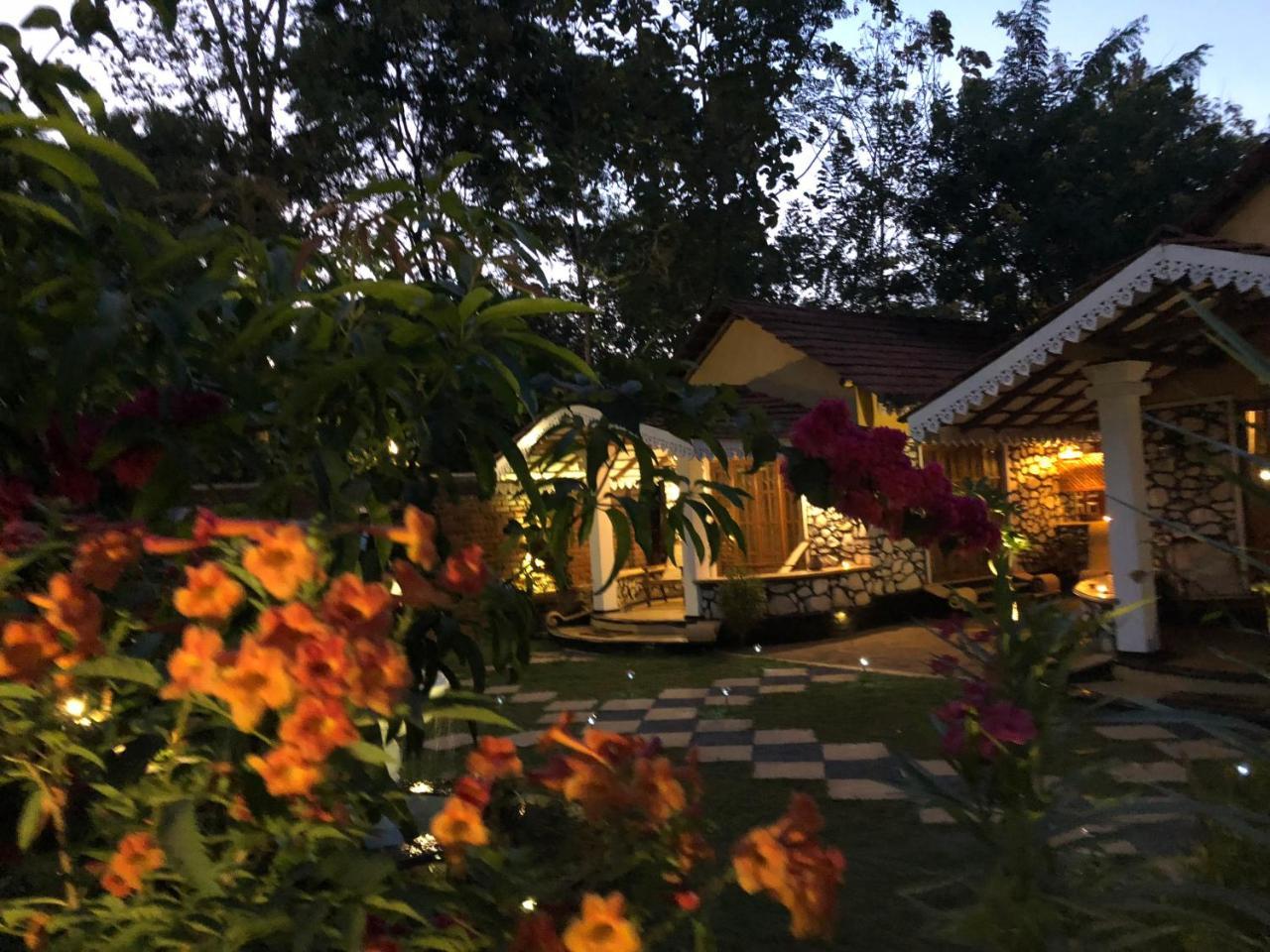 Plumeria Luxury Villas Uda Walawe Extérieur photo